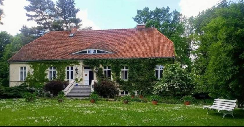 Hotel Im Park Sorkwity Esterno foto